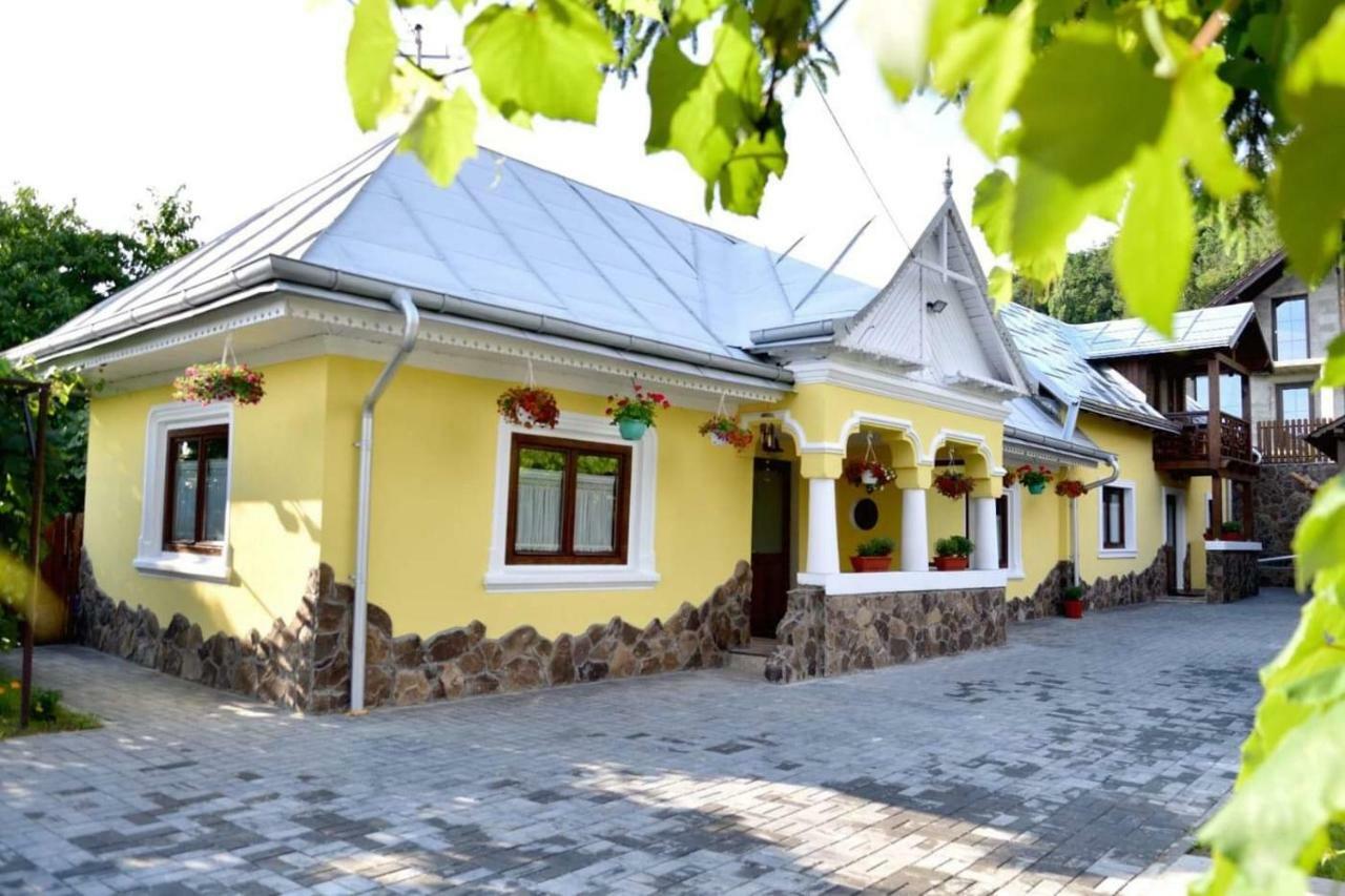Casuta De Poveste Târgu Neamț Eksteriør billede